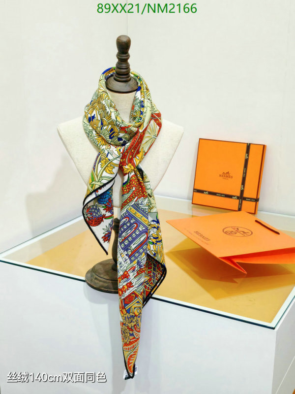 Hermes-Scarf Code: NM2166 $: 89USD