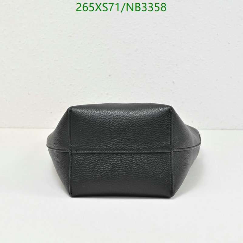 The Row-Bag-Mirror Quality Code: NB3358