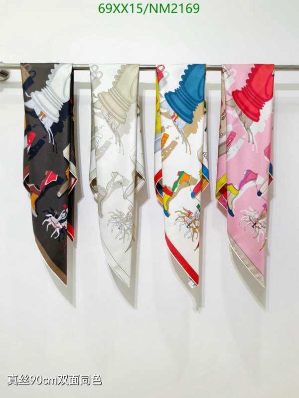 Hermes-Scarf Code: NM2169 $: 69USD