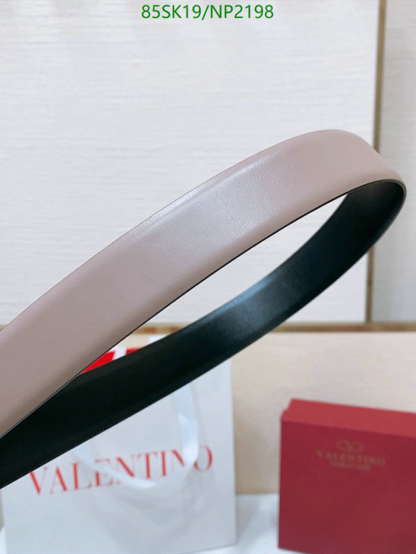 Valentino-Belts Code: NP2198 $: 85USD