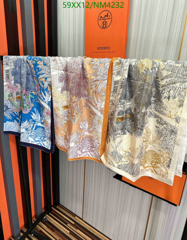 Hermes-Scarf Code: NM4232 $: 59USD