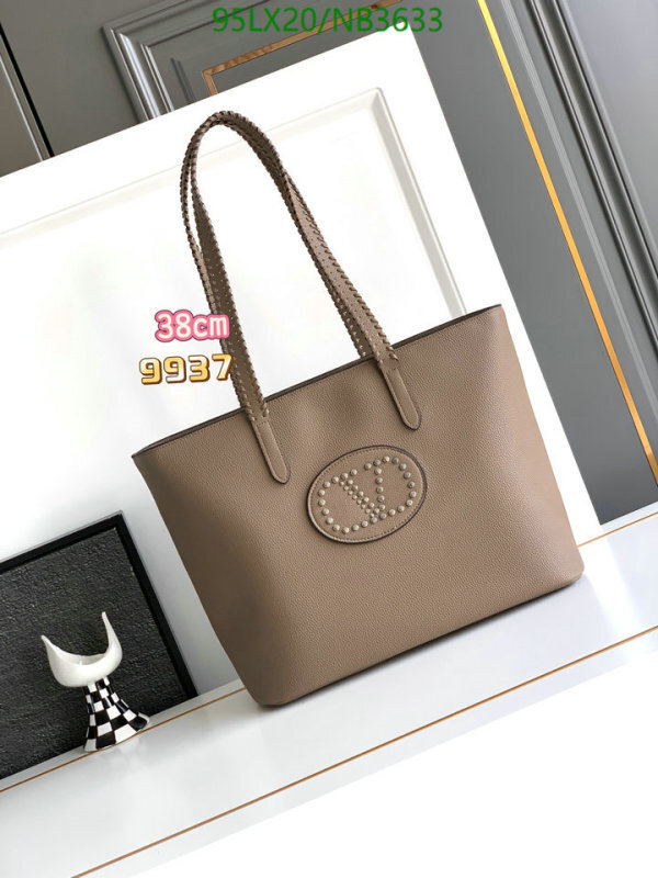 Valentino-Bag-4A Quality Code: NB3633 $: 95USD