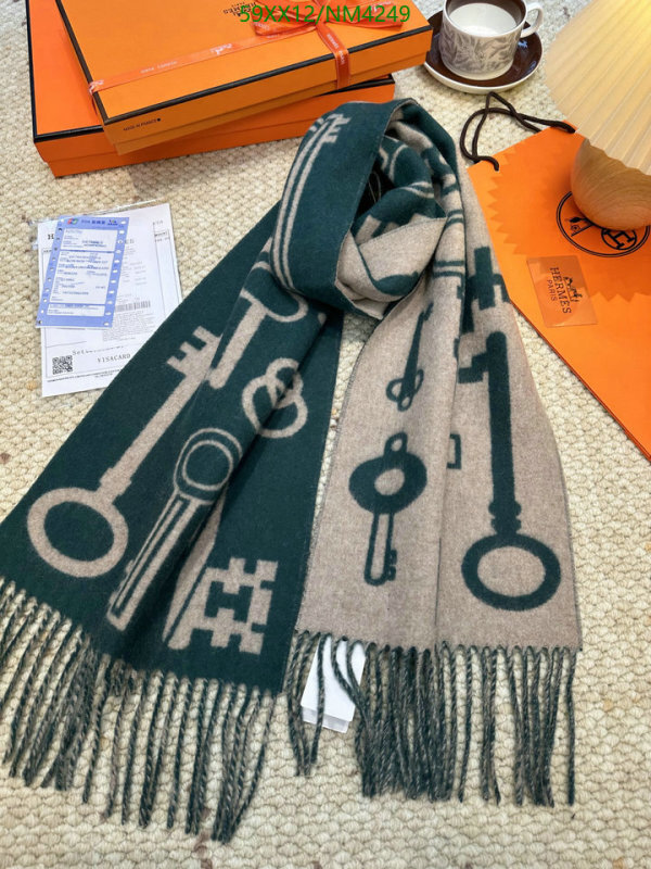 Hermes-Scarf Code: NM4249 $: 59USD
