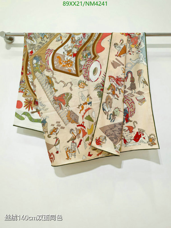 Hermes-Scarf Code: NM4241 $: 89USD