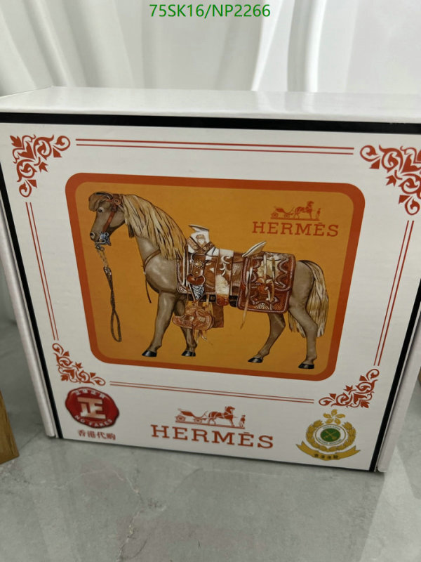 Hermes-Belts Code: NP2266 $: 75USD