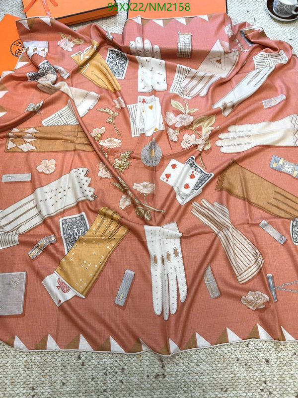 Hermes-Scarf Code: NM2158 $: 95USD