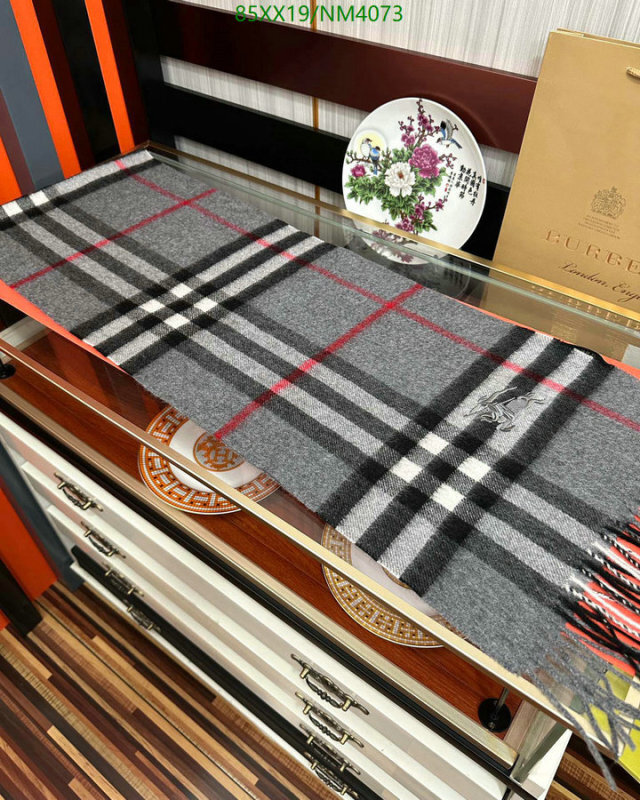 Burberry-Scarf Code: NM4073 $: 85USD