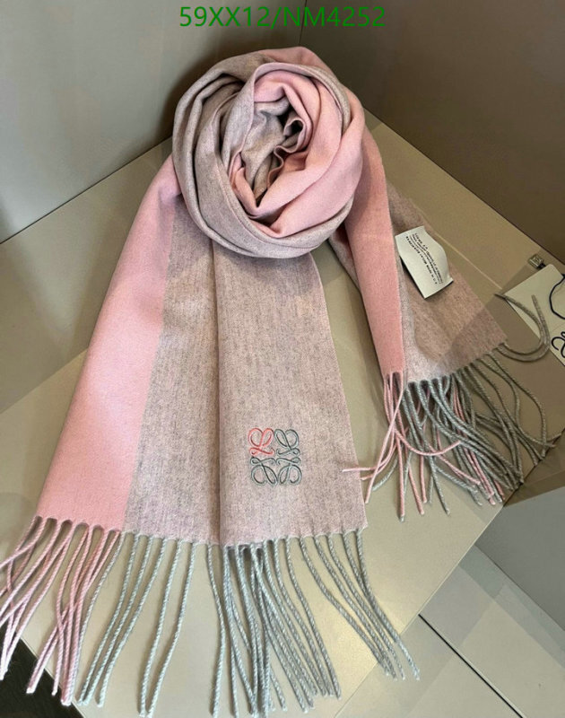 Loewe-Scarf Code: NM4252 $: 59USD