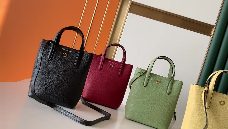 Ferragamo-Bag-Mirror Quality Code: NB3382 $: 209USD