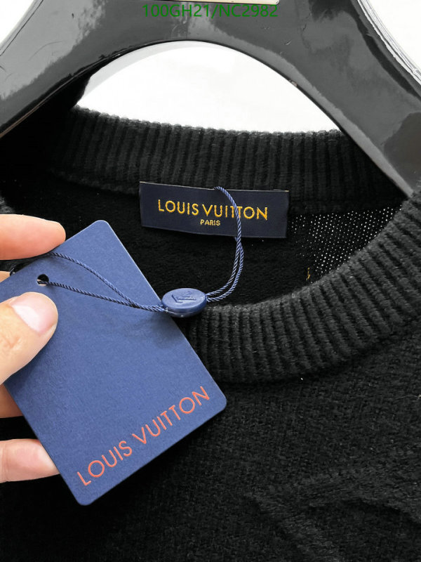 LV-Clothing Code: NC2982 $: 100USD