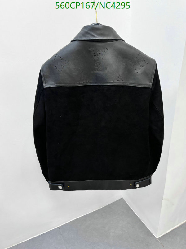 LV-Clothing Code: NC4295 $: 560USD