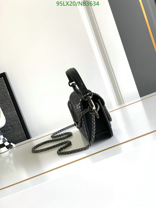 Valentino-Bag-4A Quality Code: NB3634 $: 95USD