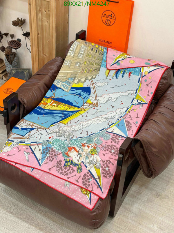 Hermes-Scarf Code: NM4247 $: 89USD