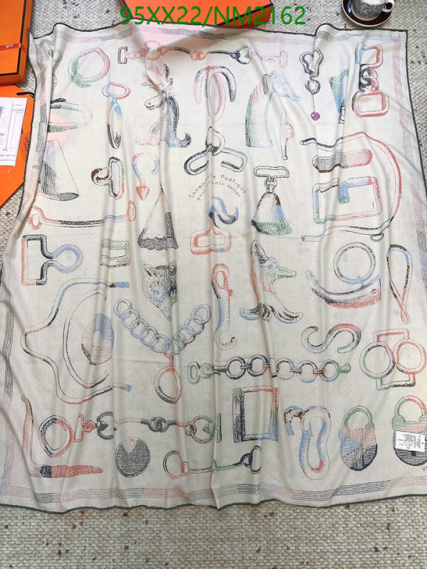 Hermes-Scarf Code: NM2162 $: 95USD
