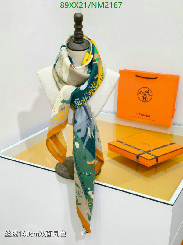 Hermes-Scarf Code: NM2167 $: 89USD