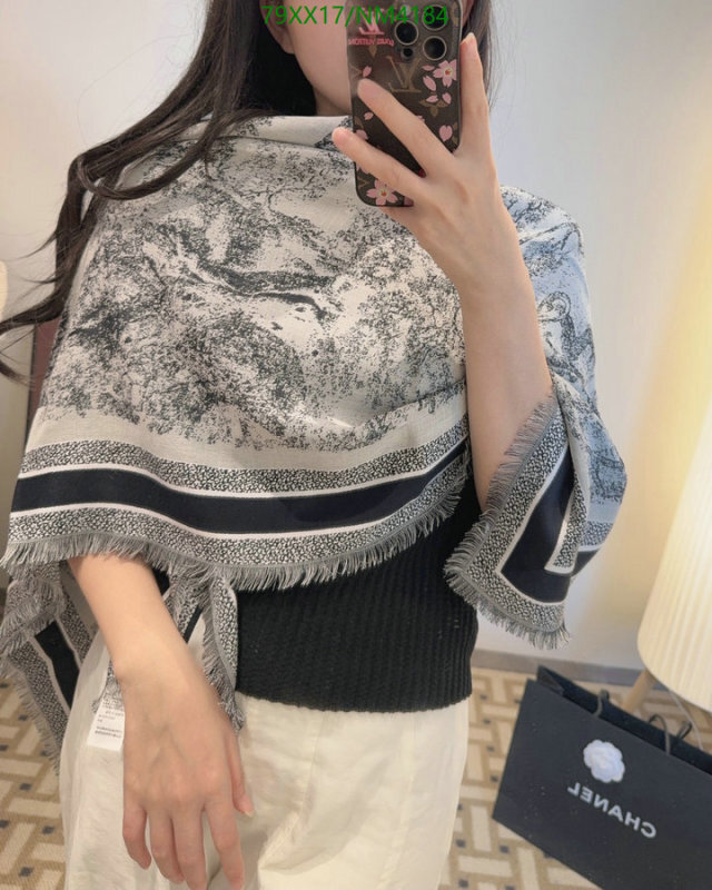 Dior-Scarf Code: NM4184 $: 79USD