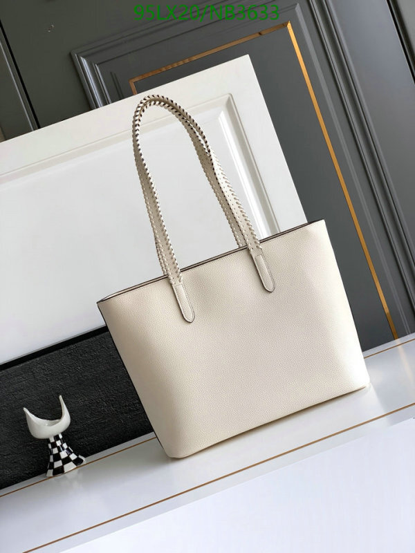 Valentino-Bag-4A Quality Code: NB3633 $: 95USD