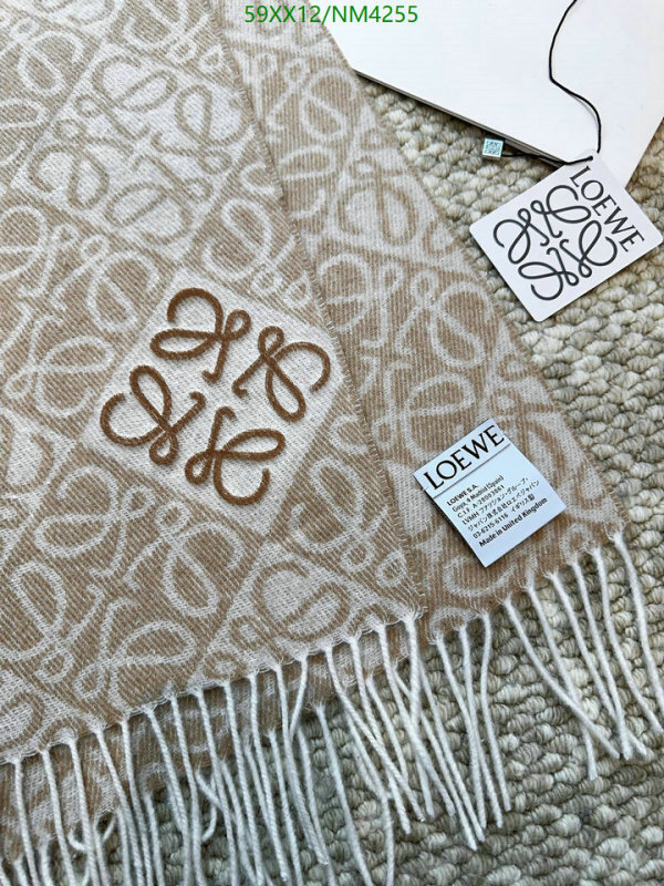 Loewe-Scarf Code: NM4255 $: 59USD