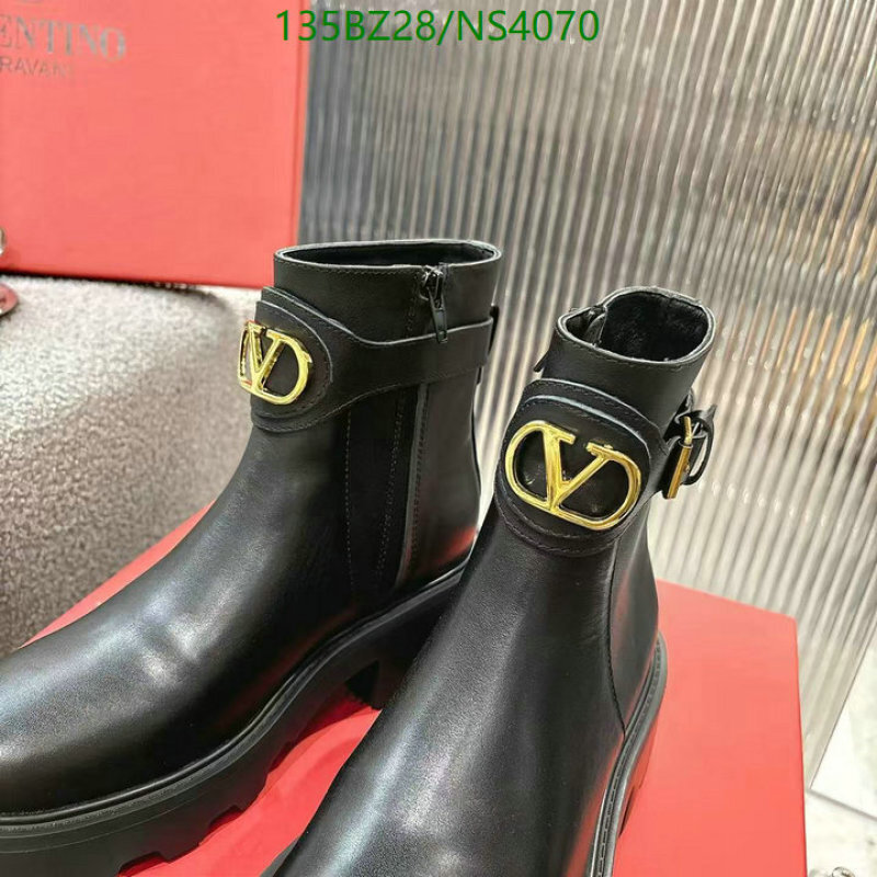 Boots-Women Shoes Code: NS4070 $: 135USD