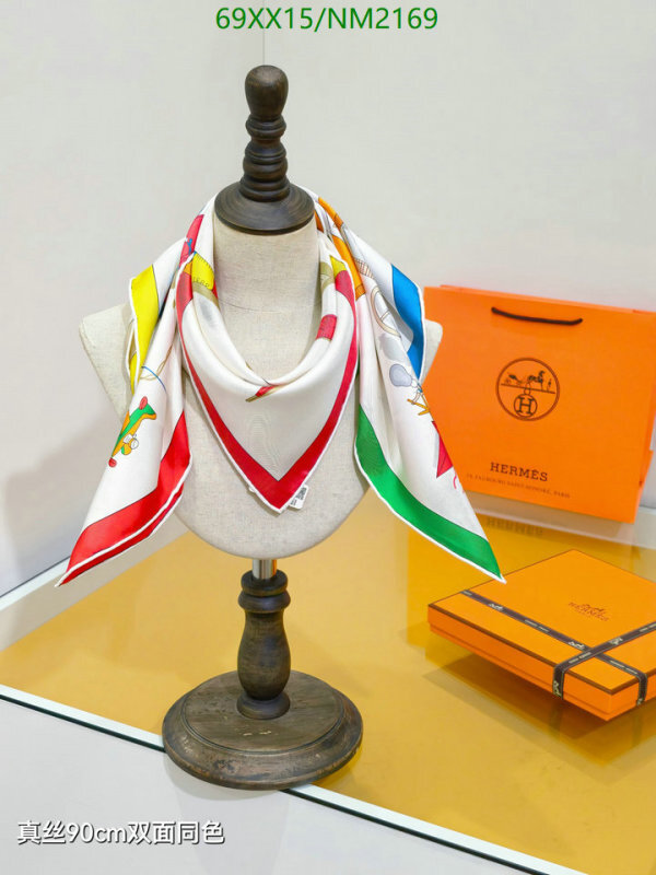 Hermes-Scarf Code: NM2169 $: 69USD