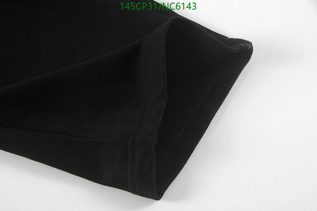 Alo Yoga-Clothing Code: NC6143