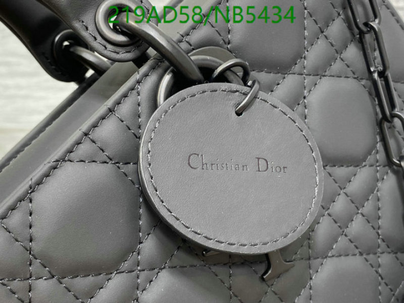 Dior-Bag-Mirror Quality Code: NB5434 $: 219USD
