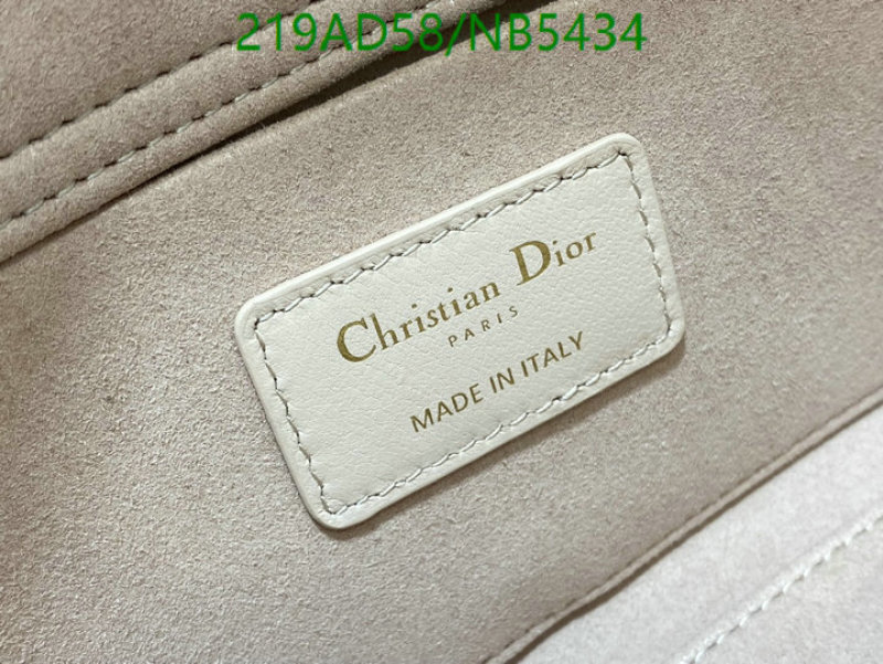 Dior-Bag-Mirror Quality Code: NB5434 $: 219USD