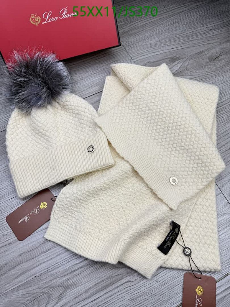 Loro Piana-Scarf Code: JS370 $: 55USD