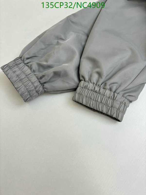 LV-Clothing Code: NC4909 $: 135USD