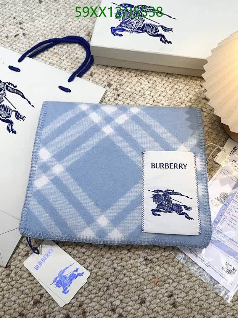 Burberry-Scarf Code: JS538 $: 59USD