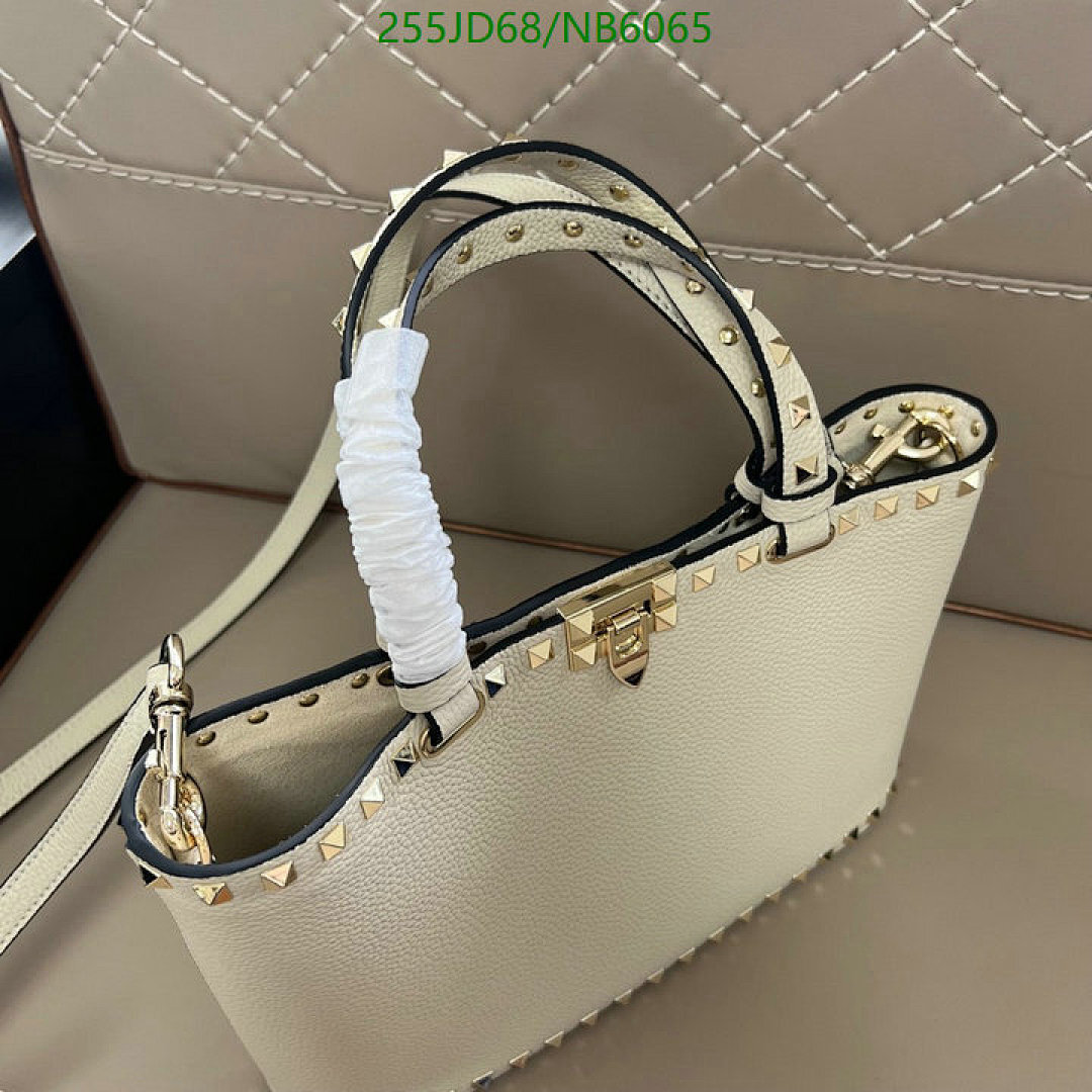 Valentino-Bag-Mirror Quality Code: NB6065 $: 255USD