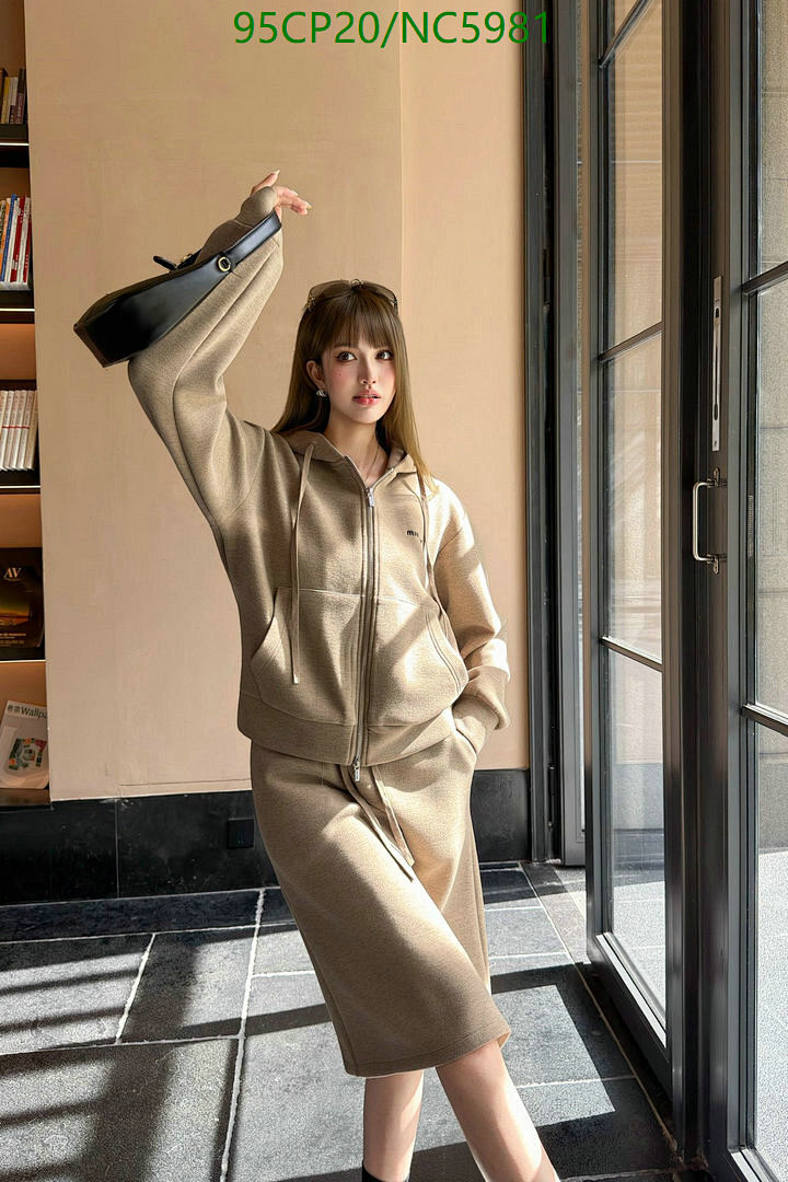 MIUMIU-Clothing Code: NC5981 $: 95USD