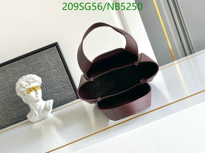 Prada-Bag-Mirror Quality Code: NB5250 $: 209USD