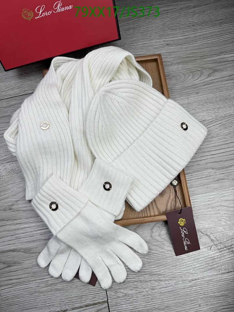 Loro Piana-Scarf Code: JS373 $: 79USD