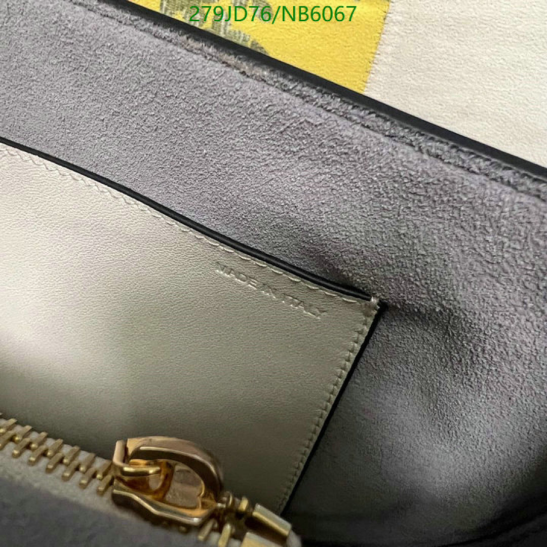 Valentino-Bag-Mirror Quality Code: NB6067 $: 279USD