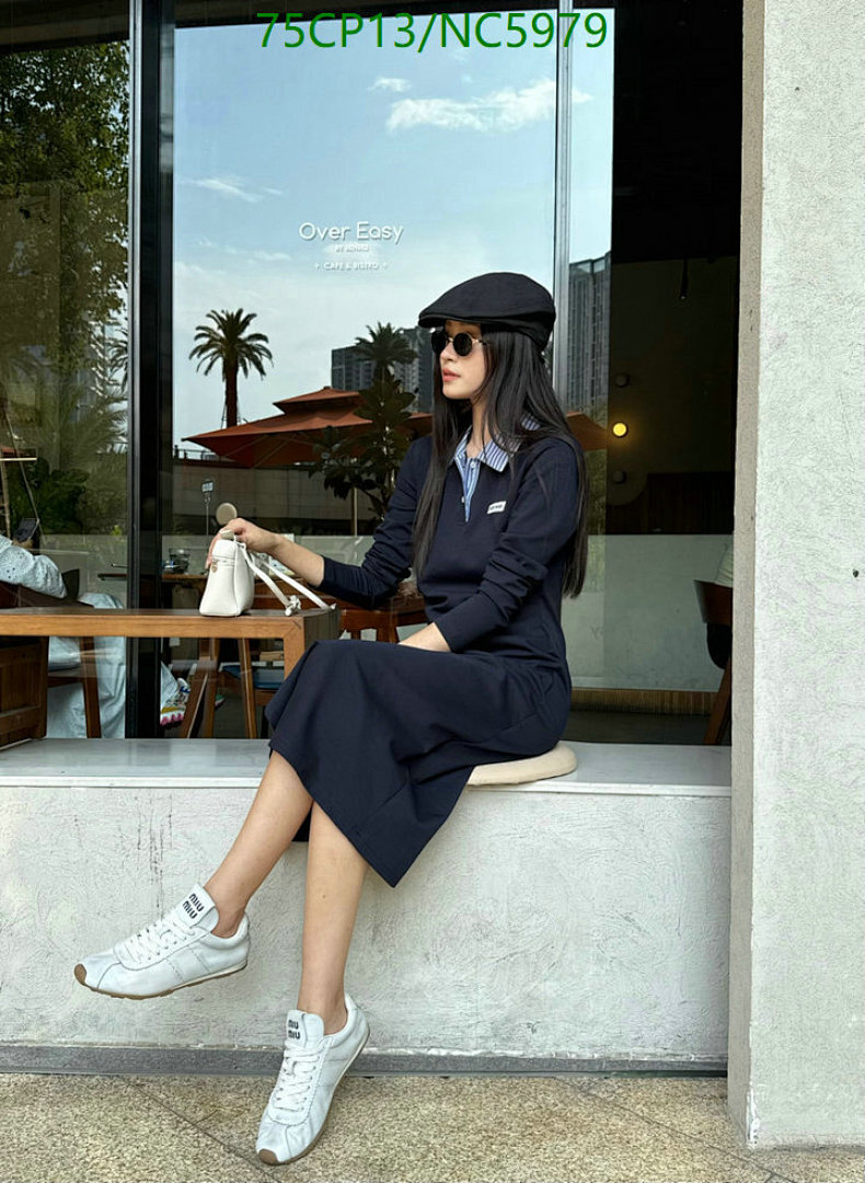 MIUMIU-Clothing Code: NC5979 $: 75USD
