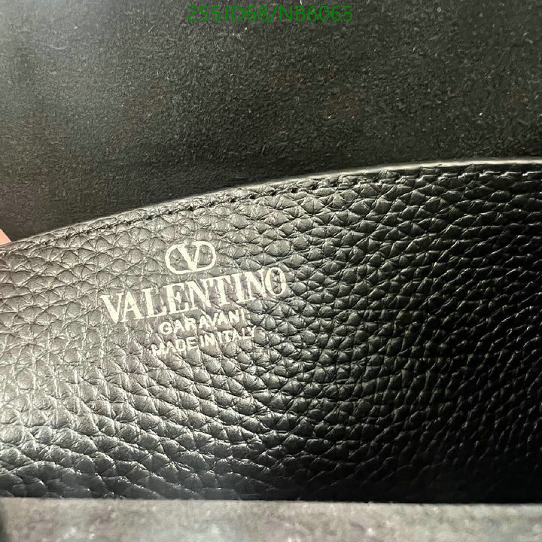 Valentino-Bag-Mirror Quality Code: NB6065 $: 255USD