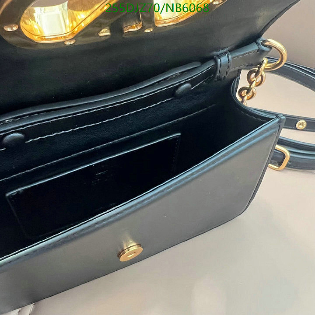 Valentino-Bag-Mirror Quality Code: NB6068 $: 255USD