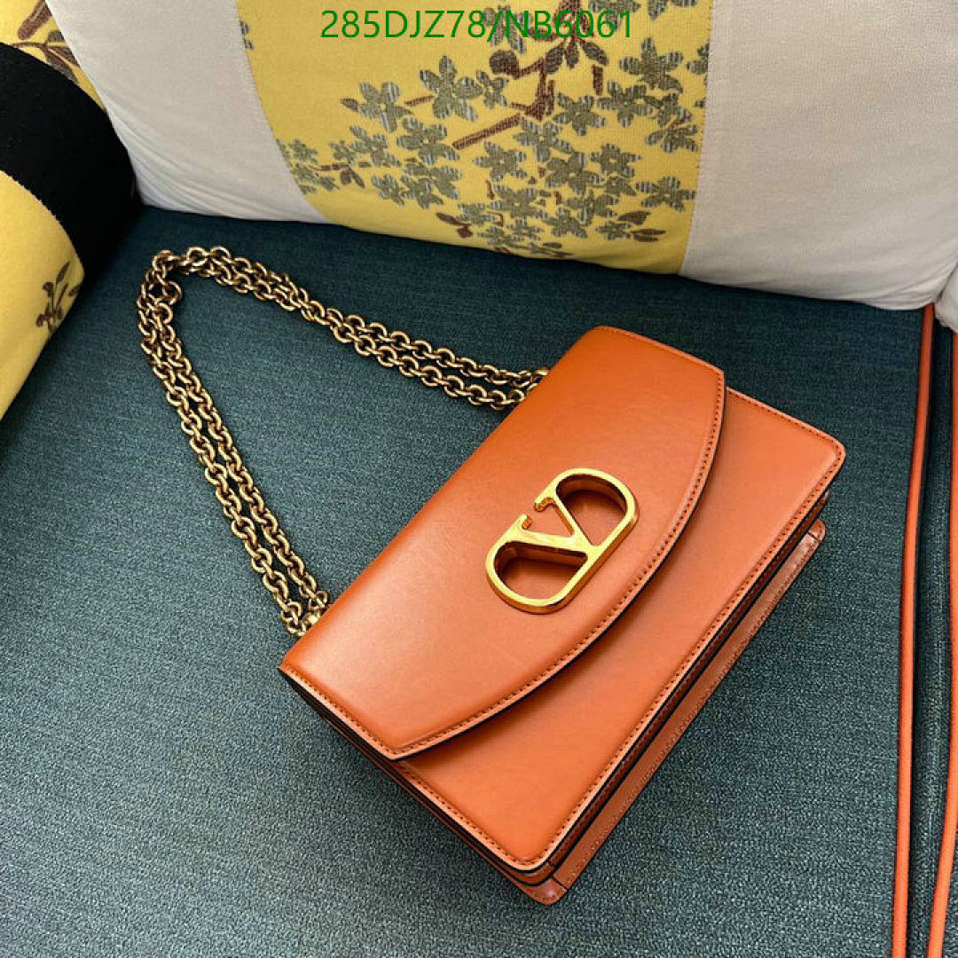 Valentino-Bag-Mirror Quality Code: NB6061 $: 285USD