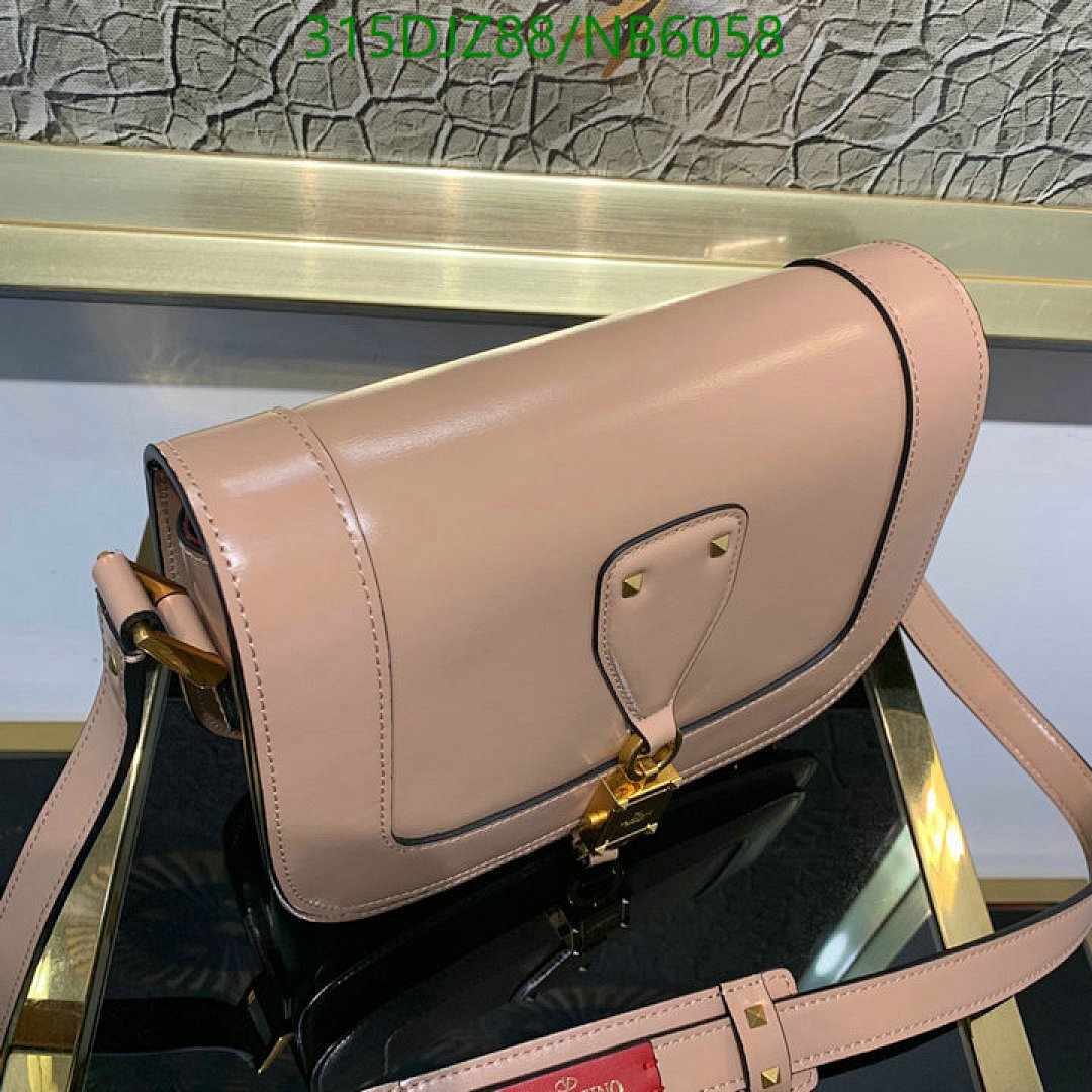 Valentino-Bag-Mirror Quality Code: NB6058 $: 315USD