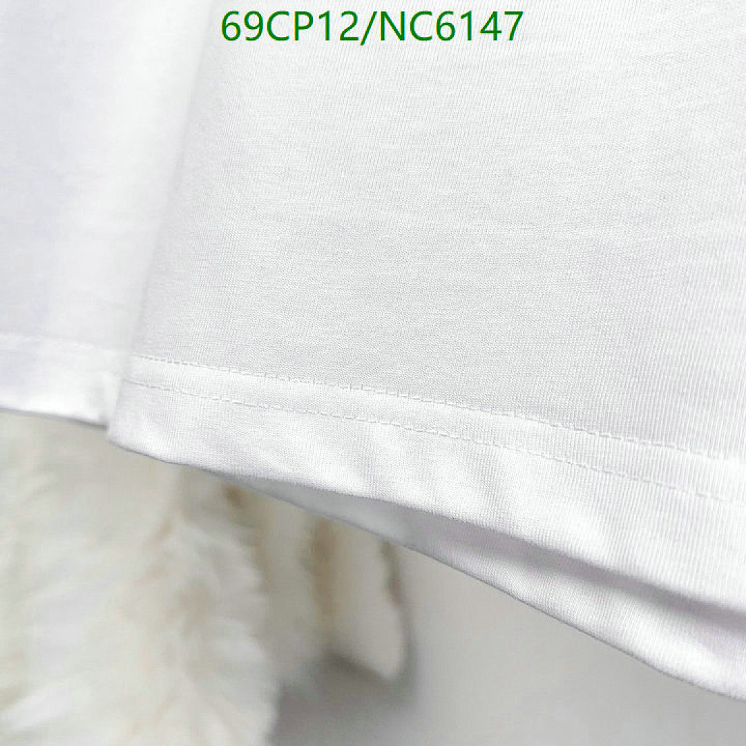 Balenciaga-Clothing Code: NC6147 $: 69USD