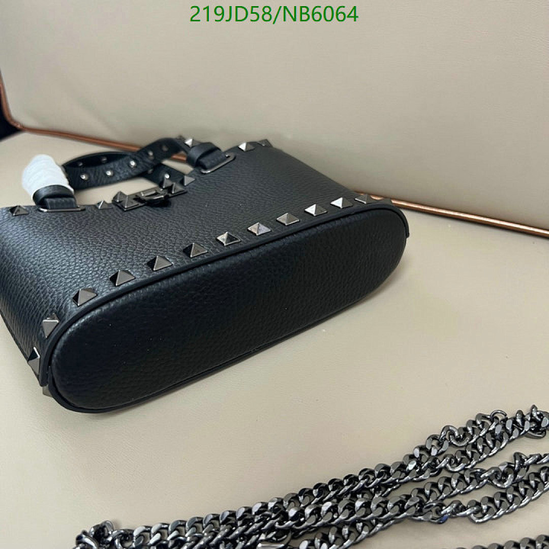 Valentino-Bag-Mirror Quality Code: NB6064 $: 219USD