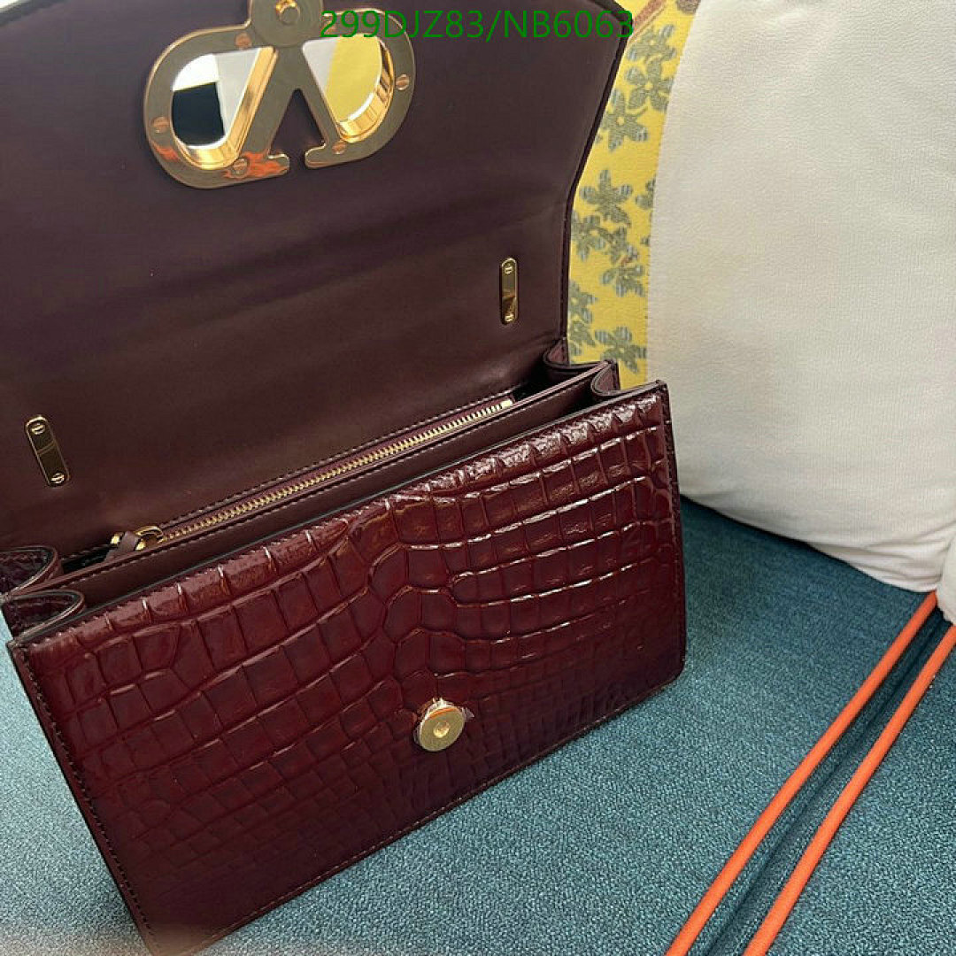 Valentino-Bag-Mirror Quality Code: NB6063 $: 299USD