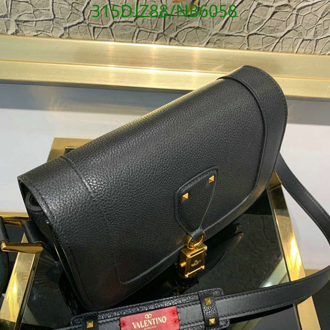 Valentino-Bag-Mirror Quality Code: NB6058 $: 315USD