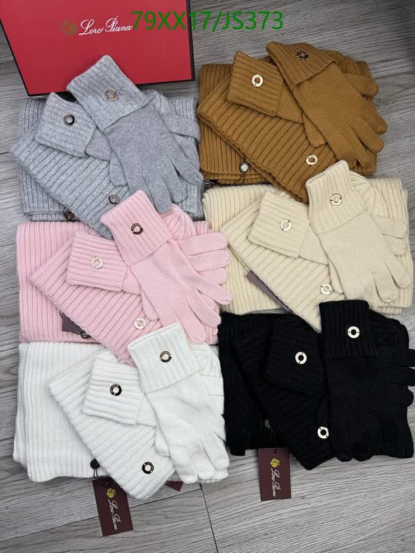 Loro Piana-Scarf Code: JS373 $: 79USD