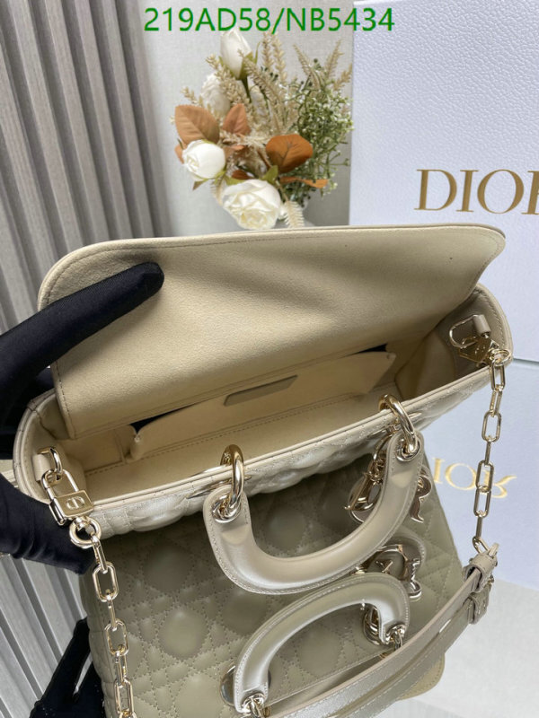 Dior-Bag-Mirror Quality Code: NB5434 $: 219USD