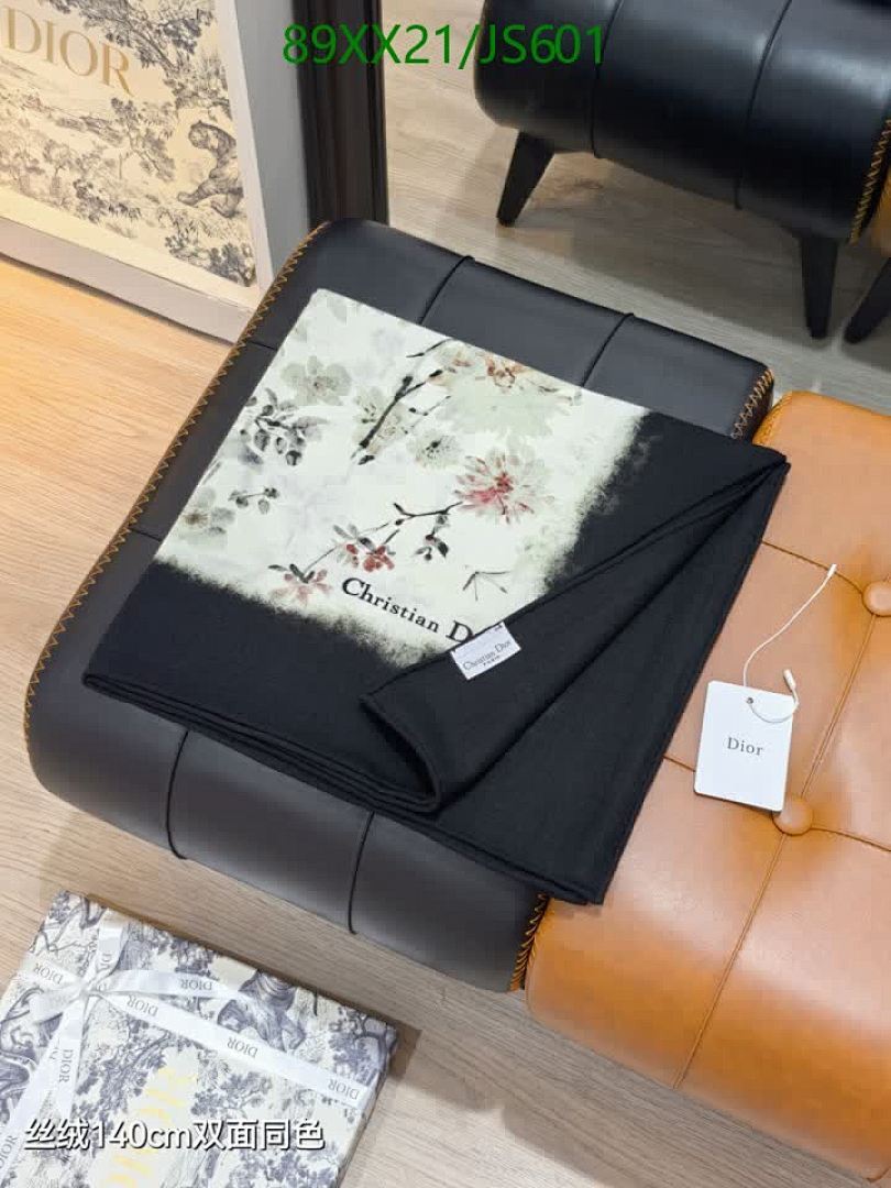 Dior-Scarf Code: JS601 $: 89USD