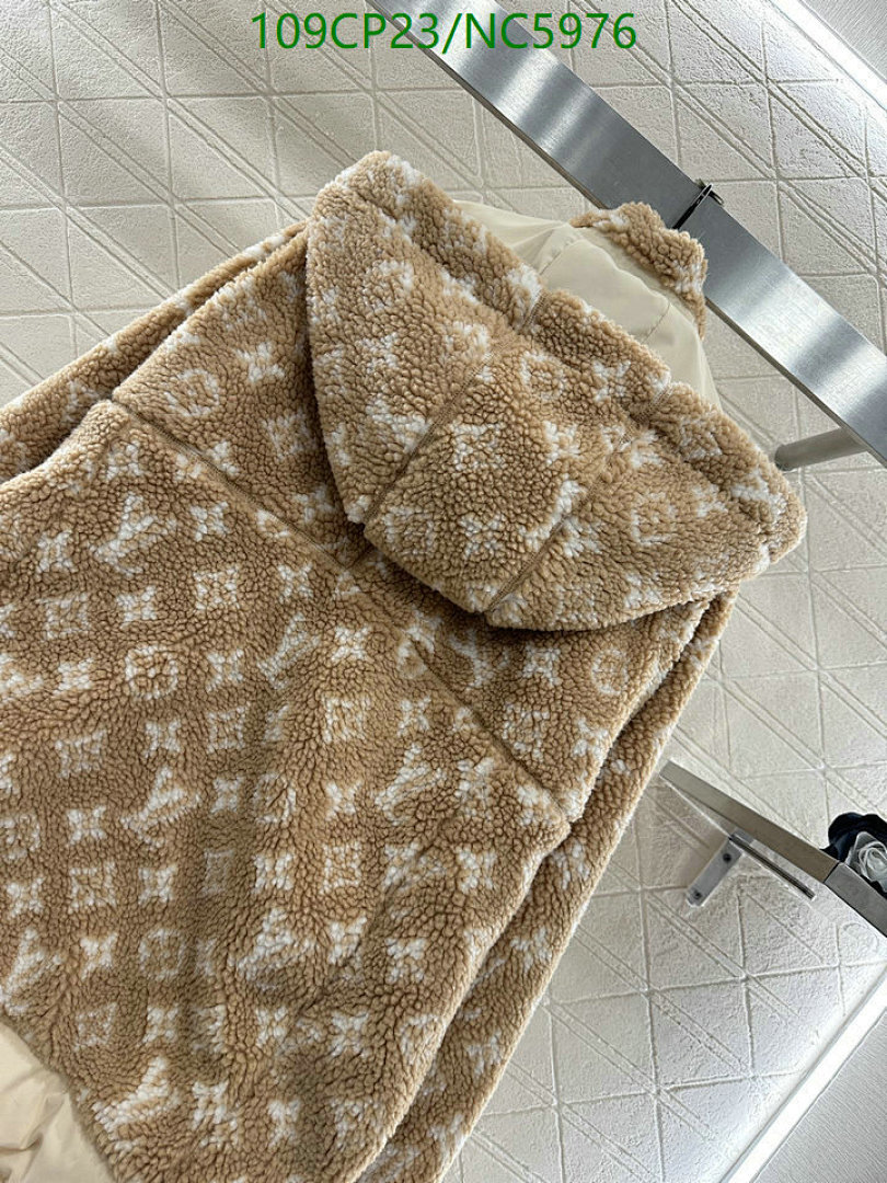 LV-Clothing Code: NC5976 $: 109USD