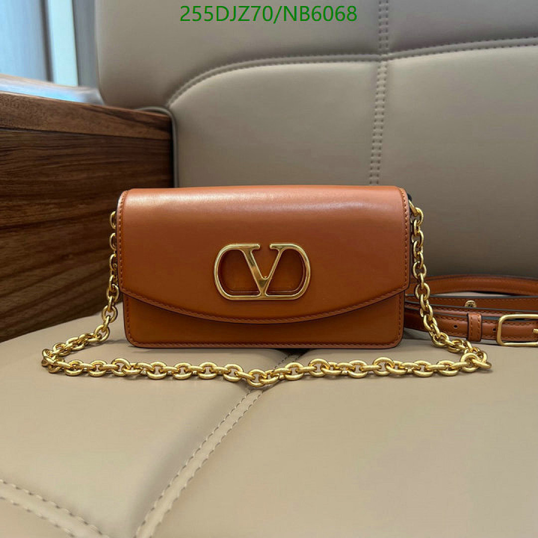 Valentino-Bag-Mirror Quality Code: NB6068 $: 255USD