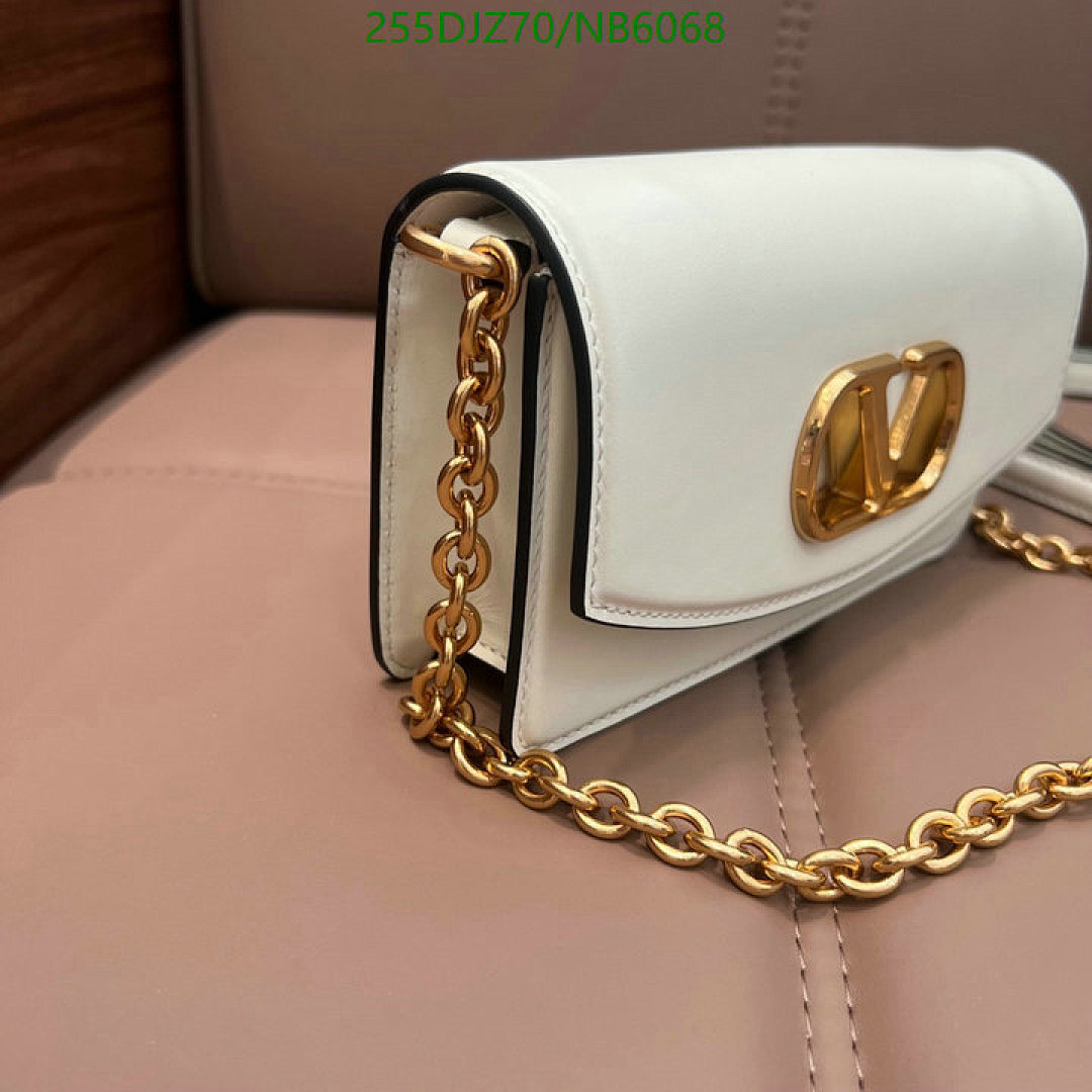 Valentino-Bag-Mirror Quality Code: NB6068 $: 255USD